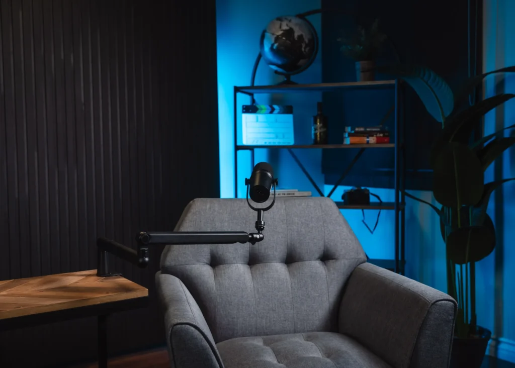 IoStudioCass-08551 Studio 3 (2)_11zon